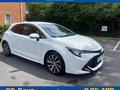 Used Toyota Corolla Design 2022 White Hatchback
