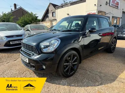 Used Mini Cooper SD 141 HP (103 kW) 2013 Black Hatchback