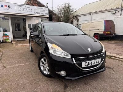 Used Peugeot 208 Active 82 HP (60 kW) 2014 Black Hatchback
