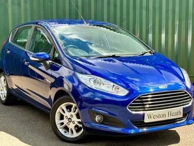 Used Ford Fiesta Zetec 2015 Blue Hatchback