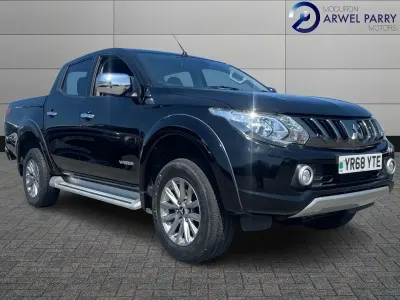 Used Mitsubishi L200 Warrior 2018 Black Pickup