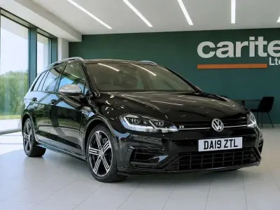 Used VW Golf VII R 300 HP (220 kW) 2019 Black Estate
