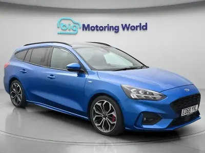 Used Ford Focus ST-Line X 150 HP (110 kW) 2019 Blue Estate
