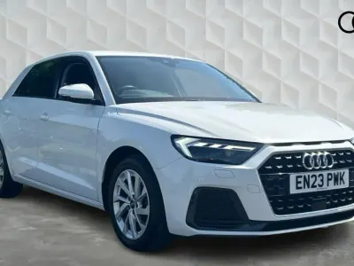 Used Audi A1 Sportback Sport 95 HP (69 kW) 2023 White Hatchback