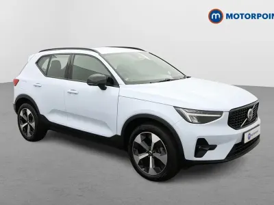 Usado Volvo XC40 Plus 2024 Azul SUV