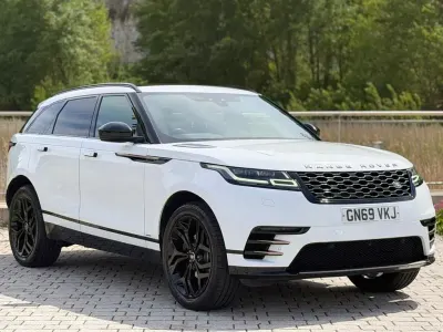 Used Land Rover Range Rover Velar R-Dynamic 180 HP (132 kW) 2019 White SUV