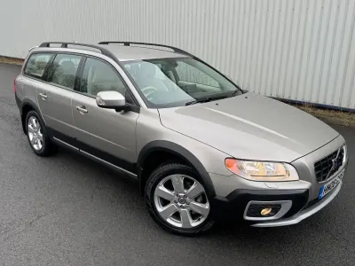 Used Volvo XC70 SE 2008 Gold Estate
