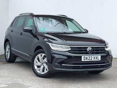 Begagnad VW Tiguan Life 150 HK (110 kW) 2022 Svart SUV