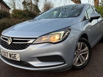 Silver Used 2017 Vauxhall Astra Design Edition Hatchback | £4,963 (Good price)