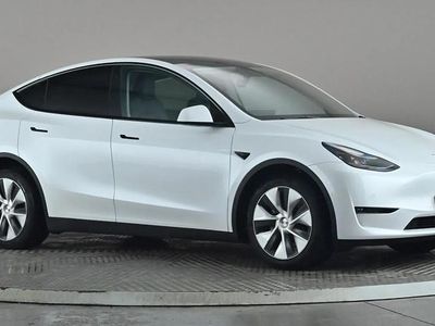 White Used 2022 Tesla Model Y Long Range AWD SUV | £23,998 (Fair price)