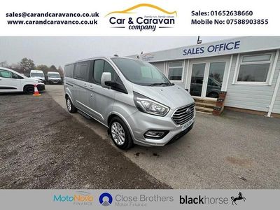 Begagnad Ford Tourneo Custom Titanium 2021 Silver Van