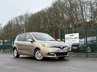 Used Renault Scénic III Dynamique 110 HP (80 kW) 2015