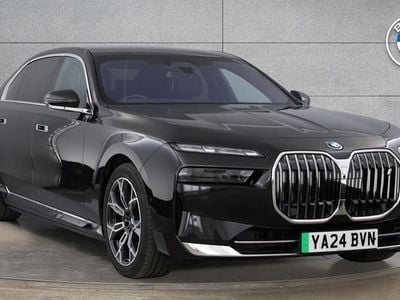 BMW i7