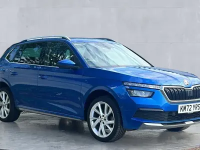 Begagnad Skoda Kamiq SE L Executive 110 HK (80 kW) 2023 Blå SUV