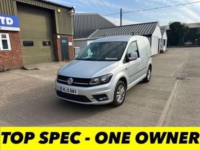 Used VW Caddy Highline 102 HP (75 kW) 2019 Silver MPV