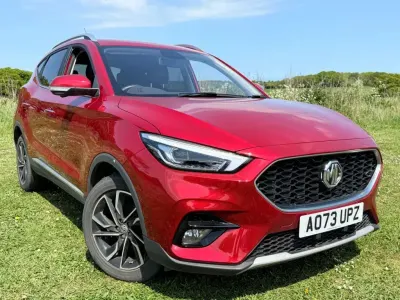 Used MG ZS Exclusive 111 HP (81 kW) 2023 Red SUV