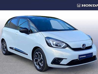 Used Honda Jazz Hybrid 109 HP (80 kW) 2023 White Hatchback