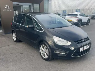Used Ford S-MAX Titanium 163 HP (119 kW) 2013 Black MPV