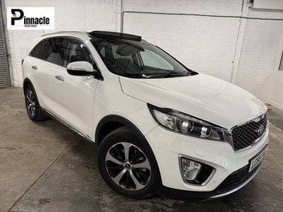 Used Kia Sorento 197 HP (144 kW) 2015 White SUV