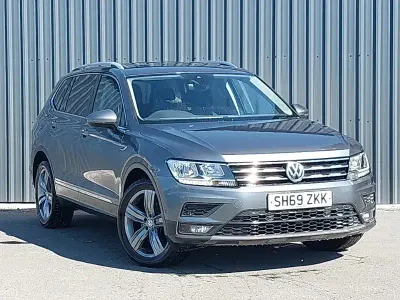 Używany VW Tiguan Match 150 KM (110 kW) 2020 Szary SUV