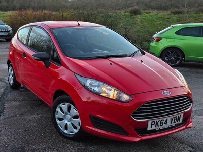 Used Ford Fiesta Studio 2014 Red Hatchback