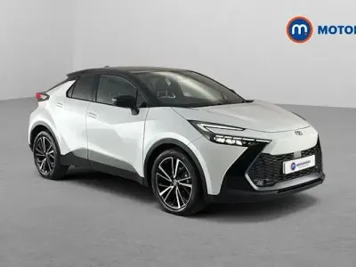 Used Toyota C-HR 140 HP (102 kW) 2024 Black SUV