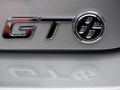 White Used 2017 Toyota GT86 GT Coupe | £15,990 (Fair price)