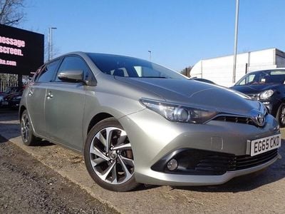 Used Toyota Auris Design 2015