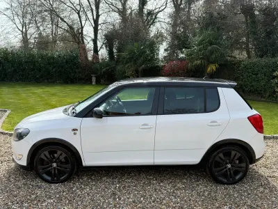 Begagnad Skoda Fabia Monte Carlo 105 HK (77 kW) 2014 Vit Halvkombi