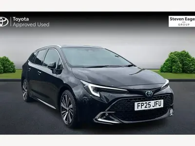 Used Toyota Corolla Design 140 HP (102 kW) 2025 Black Estate