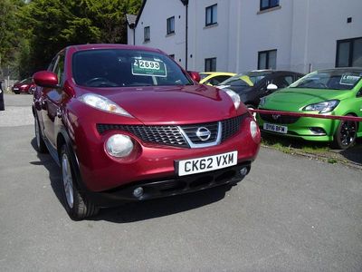 Używany Nissan Juke Acenta 110 KM (80 kW) 2012 Czerwony SUV