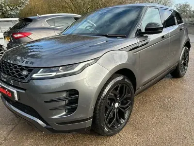 Käytetty Land Rover Range Rover evoque SE Dynamic 182 HP (133 kW) 2020 Katumaasturi
