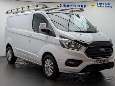 Usado Ford Transit Custom Limited 130 HP (95 kW) 2023 Branco Van