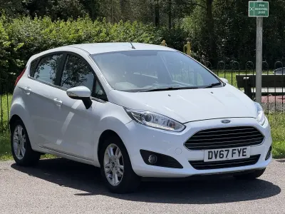 Used Ford Fiesta Zetec 2017 White Hatchback