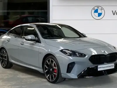 Usado BMW 220 M Sport 170 HP (125 kW) 2025 Cinzento Sedan