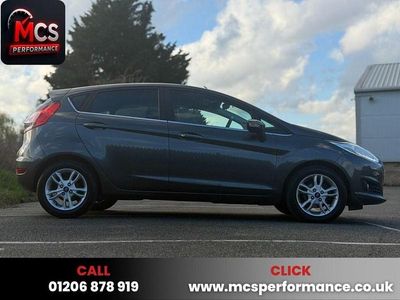 Used Ford Fiesta Zetec 100 HP (73 kW) 2016 Grey Hatchback