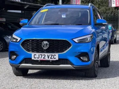 Usado MG ZS Exclusive 111 CV (81 kW) 2023 Azul SUV