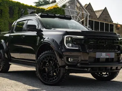 Used Ford Ranger Platinum 237 HP (174 kW) 2024 Black Pickup