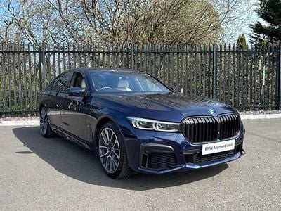 Used BMW 740 M Sport 335 HP (246 kW) 2022 Blue Sedan