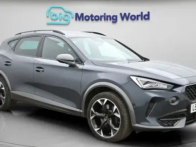 Usado Cupra Formentor VZ2 245 CV (180 kW) 2023 Gris SUV