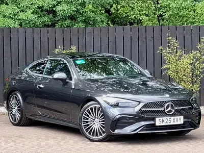 Käytetty Mercedes CLE200 AMG Line Premium 204 HP (150 kW) 2025 Harmaa Coupe - kaksiovinen