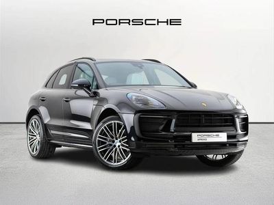 Used Porsche Macan 261 HP (191 kW) 2025 Black SUV