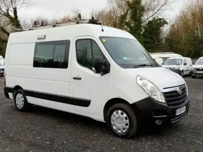 Begagnad Vauxhall Movano 130 HK (95 kW) 2019 Vit Minibuss