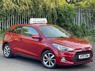 Used Hyundai i20 SE 84 HP (61 kW) 2015 Red Coupe