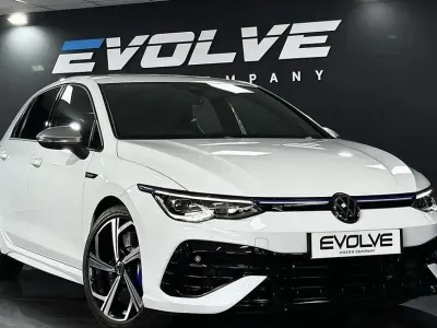 Usado VW Golf VIII R 320 HP (235 kW) 2023