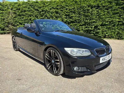 Begagnad BMW 320 Cabriolet Sport Line 184 HK (135 kW) 2012 Svart Cab