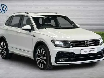 Usado VW Tiguan R-line 150 HP (110 kW) 2020 Branco SUV