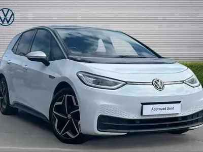 Used VW ID.3 Pro 150 kW (204 HP) 2020 Glacier white metallic black Hatchback