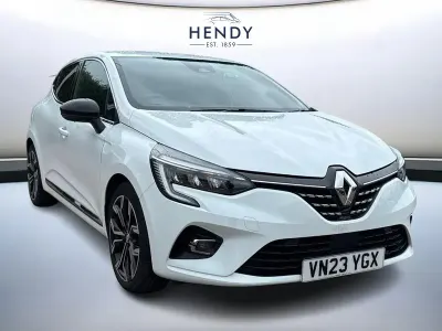 Used Renault Clio Techno 145 HP (106 kW) 2023 White  Hatchback