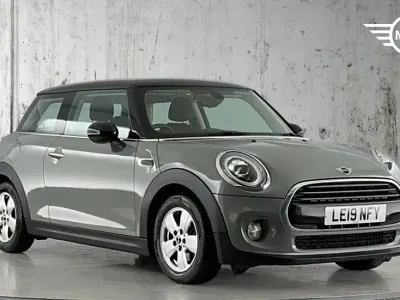 Used Mini Cooper Classic 134 HP (98 kW) 2019 Grey Hatchback